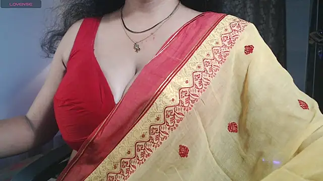 Snapshot of hot_menka chatting on May 2026 05:42:02 PM hot menka online show from May 2026 05:42:02 PM