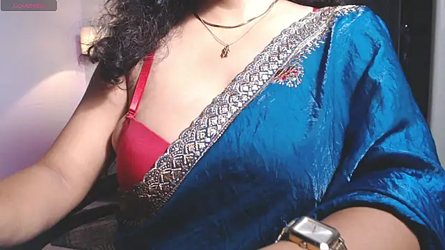 Snapshot of hot_menka chatting on June 2026 05:13:02 PM hot menka online show from June 2026 05:13:02 PM