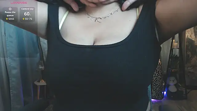 Snapshot of hot_menka chatting on June 2026 07:08:01 PM hot menka online show from June 2026 07:08:01 PM