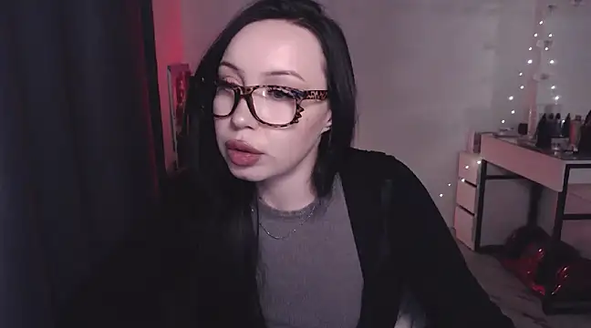 MoranaMissGod online show from December 2024 12:47:01 AM