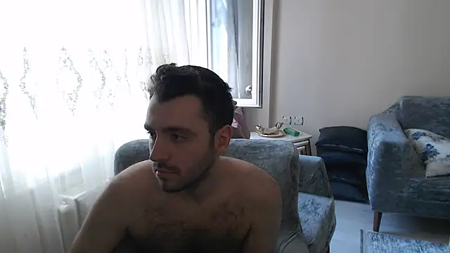 handsomeee04 online show from May 2026 11:27:01 AM
