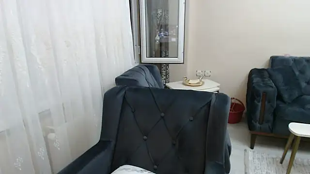handsomeee04 online show from May 2026 08:40:02 PM