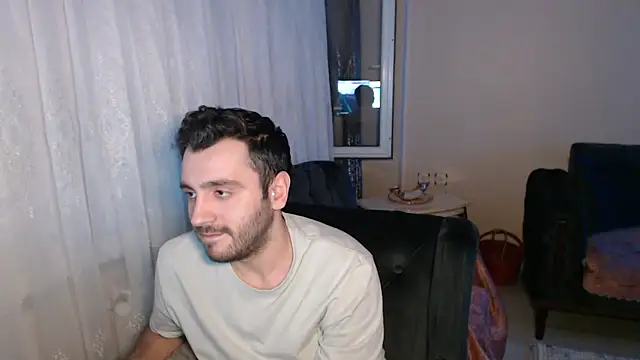 handsomeee04 online show from May 2026 08:39:01 PM