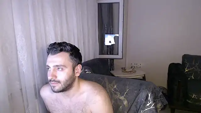 handsomeee04 online show from July 2026 11:20:01 PM