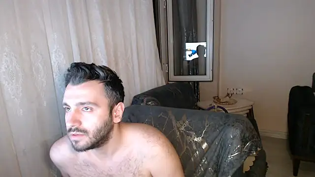 handsomeee04 online show from July 2026 11:07:02 PM