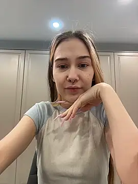 Snapshot of SashaMeow chatting on May 2026 04:26:01 PM SashaMeow online show from May 2026 04:26:01 PM
