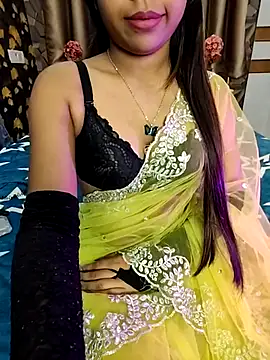 Little  Lia online show from March 2025 03:02:01 PM