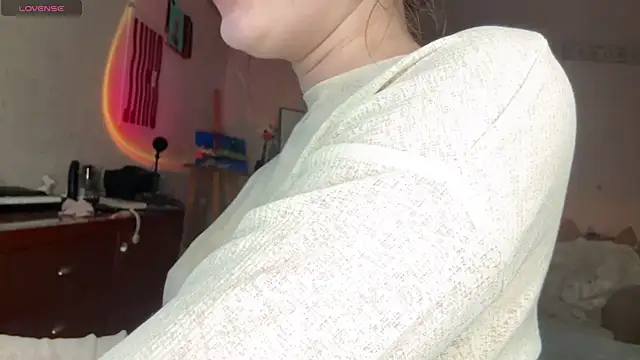 eva varnerr online show from May 2026 11:20:01 PM