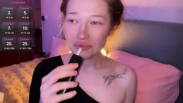 eva varnerr online show from August 2026 06:55:01 PM