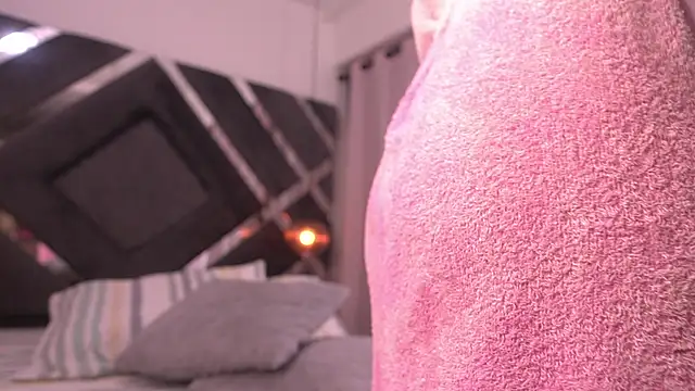 sam lewins online show from October 2025 07:14:02 PM