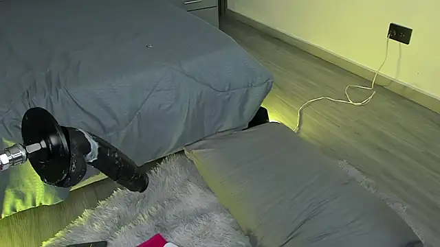 LolaAngellx online show from April 2026 01:42:02 AM