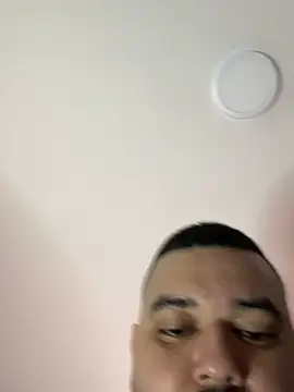 El Titan1998 online show from February 2025 08:30:01 PM