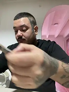 El Titan1998 online show from March 2025 01:21:01 PM