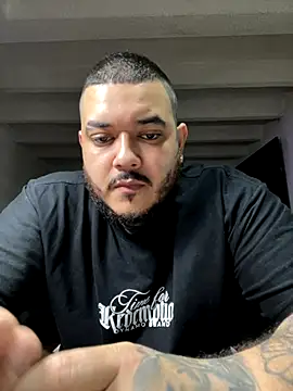 El Titan1998 online show from September 2025 10:10:02 PM