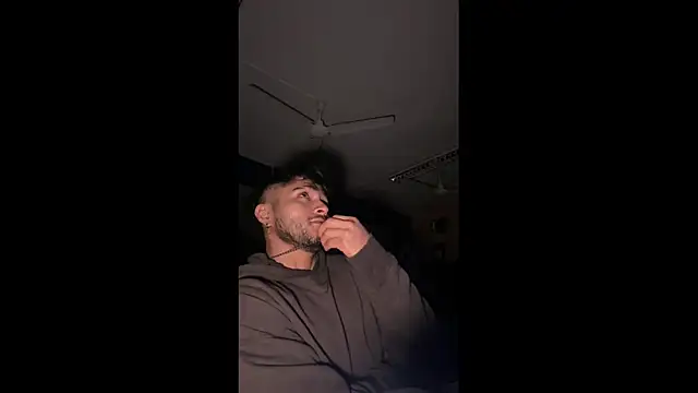 Beboteejoel online show from September 2025 04:49:02 AM