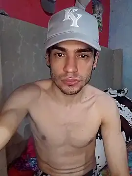 Snapshot of BlakeandRouse chatting on April 2026 04:53:01 AM BlakeandRouse online show from April 2026 04:53:01 AM