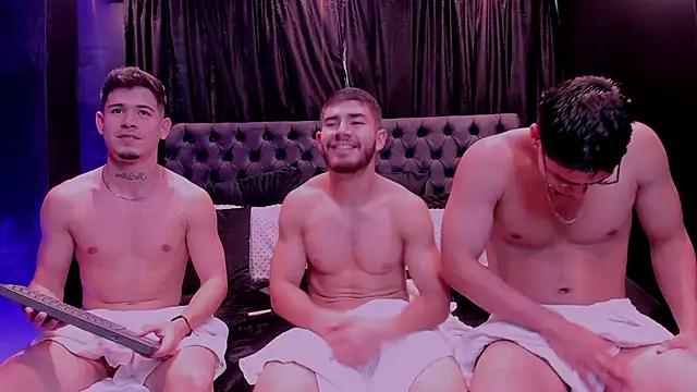 Snapshot of hell_twink chatting on February 2026 08:56:02 PM hell twink online show from February 2026 08:56:02 PM