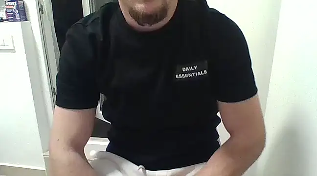 Snapshot of couplehot992 chatting on February 2025 04:36:01 PM couplehot992 online show from February 2025 04:36:01 PM