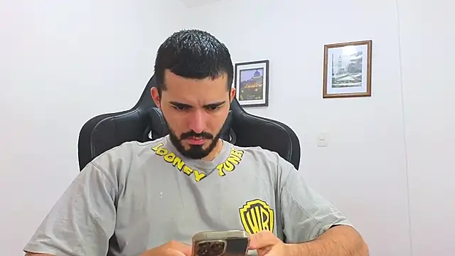 Massimoo 07 online show from March 2025 06:15:02 PM