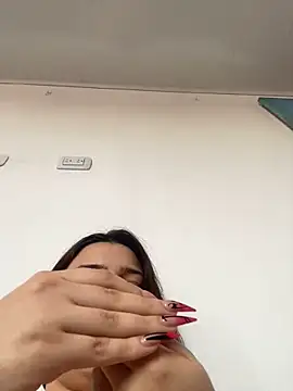 Sophia cyrus11 online show from January 2025 01:39:01 PM