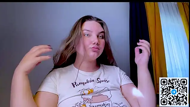 Snapshot of Dreamyblushfairy chatting on May 2026 02:32:01 PM Dreamyblushfairy online show from May 2026 02:32:01 PM
