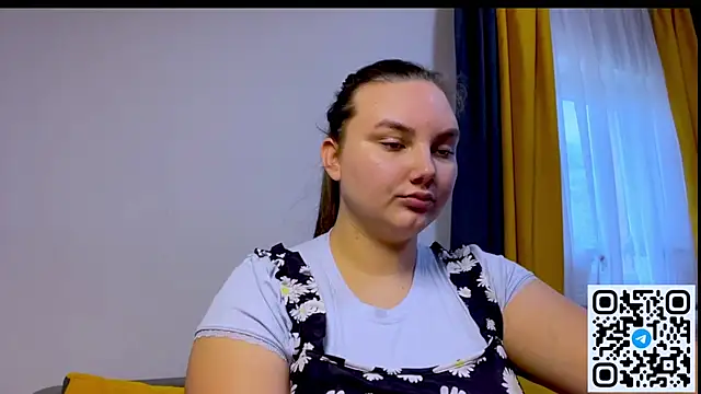 Snapshot of Dreamyblushfairy chatting on May 2026 04:47:01 PM Dreamyblushfairy online show from May 2026 04:47:01 PM