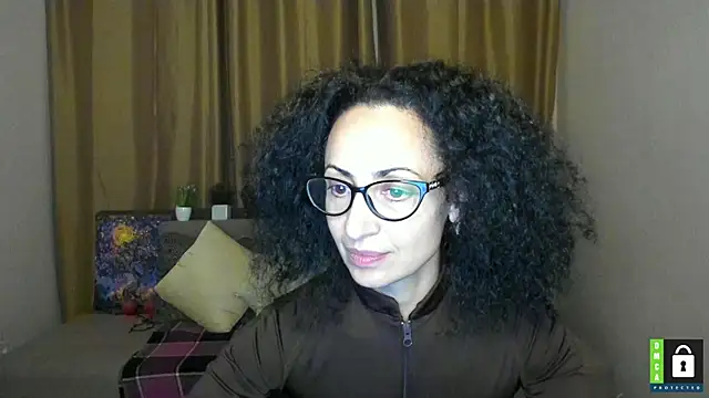 Arianasweety23 online show from November 2025 06:30:01 PM