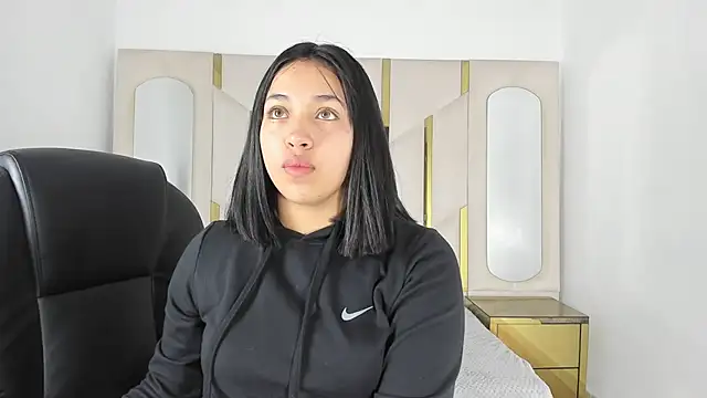 IsabellRodriguez18 online show from September 2025 03:08:01 AM