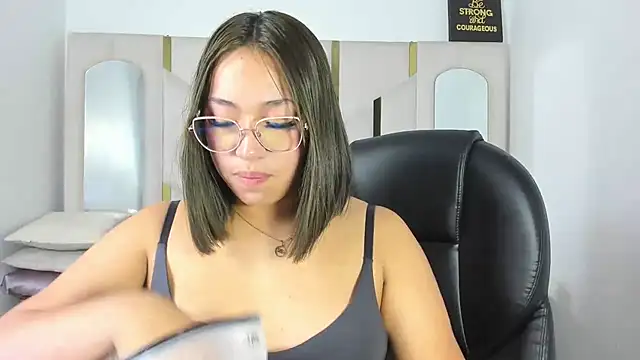 IsabellRodriguez18 online show from February 2026 03:57:02 AM