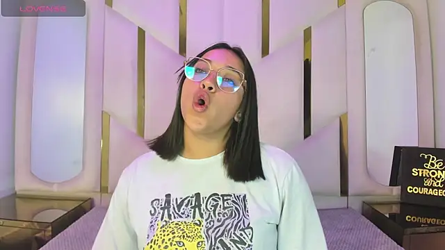 IsabellRodriguez18 online show from March 2026 03:01:01 AM