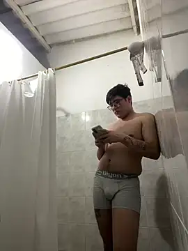 Snapshot of MikeAndJessy chatting on December 2024 12:55:02 AM MikeAndJessy online show from December 2024 12:55:02 AM