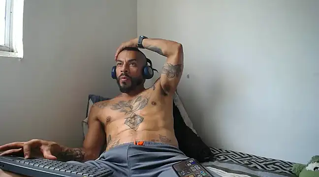 callme douglas online show from January 2025 06:39:01 PM