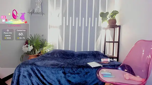 Samantha  cooper online show from March 2025 01:40:01 PM