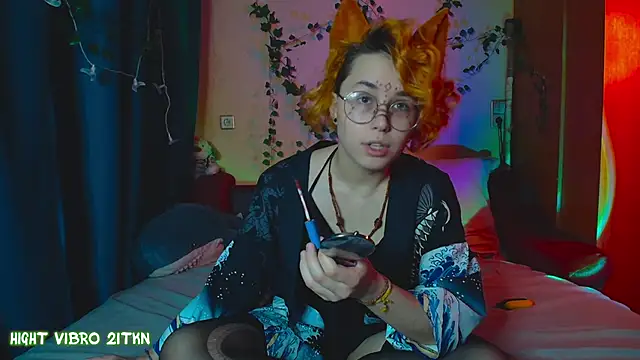 Snapshot of TrickyKitsune chatting on March 2025 03:09:02 PM TrickyKitsune online show from March 2025 03:09:02 PM