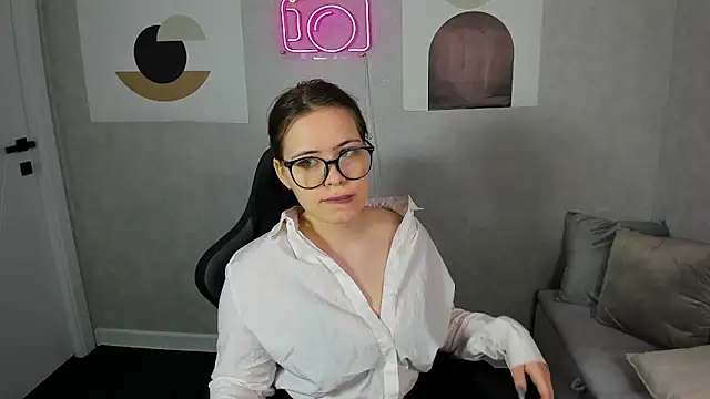 EricaElliott online show from January 2025 09:16:02 AM