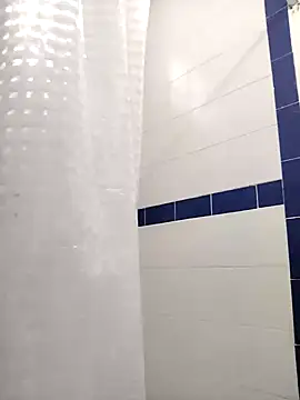 Mia WAll online show from January 2025 04:23:01 PM