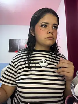 pretty angela1 online show from November 2025 10:59:02 PM