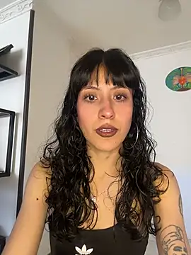 indira k online show from November 2025 03:11:02 PM