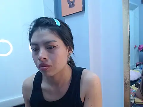 Chloe Martini online show from January 2025 03:00:02 AM