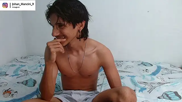 Snapshot of Johan_Mancini_R chatting on July 2026 04:27:01 PM Johan Mancini R online show from July 2026 04:27:01 PM
