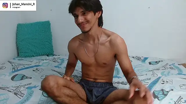 Snapshot of Johan_Mancini_R chatting on July 2026 06:18:01 PM Johan Mancini R online show from July 2026 06:18:01 PM