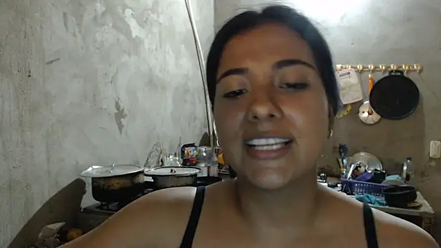 Coral0403 online show from March 2025 01:43:02 AM