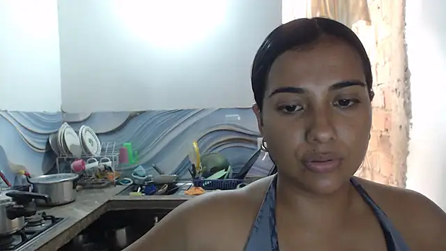 Coral0403 online show from July 2026 06:43:01 PM