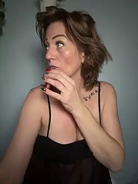 AlessasRoom online show from October 2025 07:40:02 AM