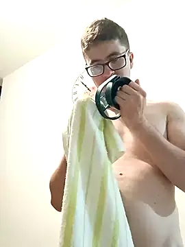 Snapshot of MrBelac chatting on January 2025 03:56:01 AM MrBelac online show from January 2025 03:56:01 AM