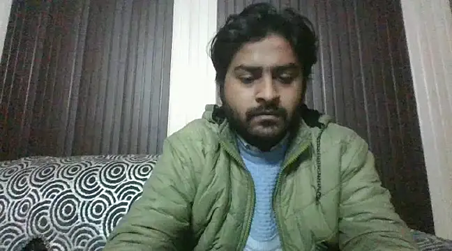 Snapshot of indihotguy chatting on January 2025 02:43:01 PM indihotguy online show from January 2025 02:43:01 PM