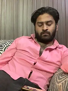 Snapshot of indihotguy chatting on March 2025 06:16:01 AM indihotguy online show from March 2025 06:16:01 AM