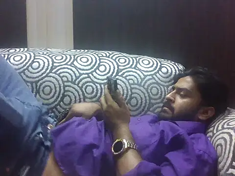 Snapshot of indihotguy chatting on October 2025 03:45:01 PM indihotguy online show from October 2025 03:45:01 PM