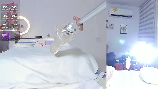 Maria Jones  online show from October 2025 01:39:01 AM