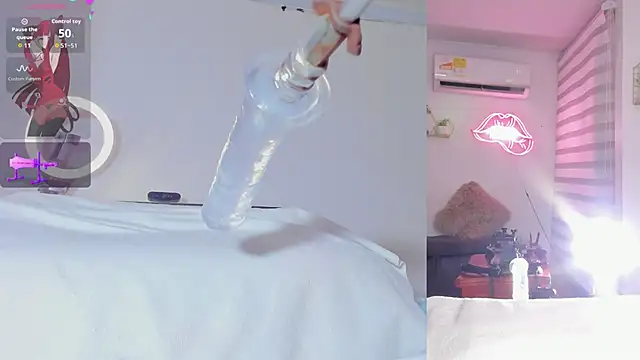 Maria Jones  online show from March 2026 05:41:01 AM